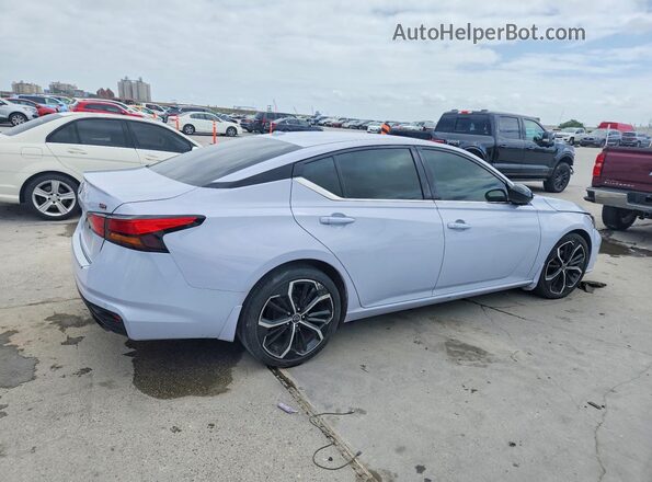 1N4BL4CV2PN425995 2023 NISSAN ALTIMA Silver Trasero derecho
