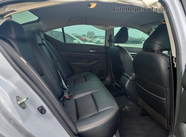 1N4BL4CV2PN425995 2023 NISSAN ALTIMA Silver Vista de los asientos traseros