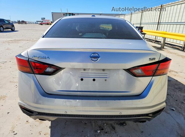 1N4BL4CV3LC180274 2020 NISSAN ALTIMA Silver Rear view