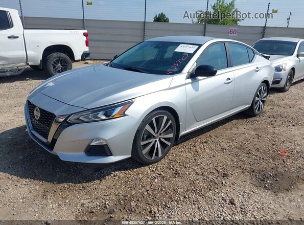 1N4BL4CV3LC232339 2020 NISSAN ALTIMA Серебряный Передняя левая четверть