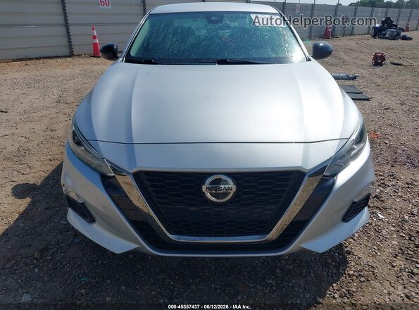 1N4BL4CV3LC232339 2020 NISSAN ALTIMA Серебряный Вид задней части салона