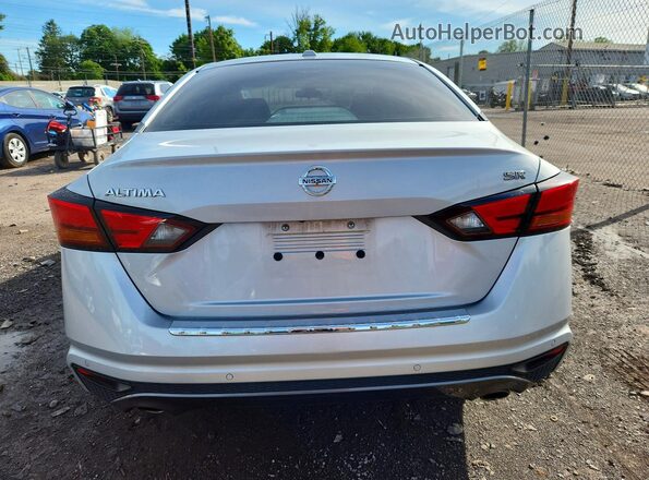 1N4BL4CV3MN335959 2021 NISSAN ALTIMA Silver უკანა ხედი
