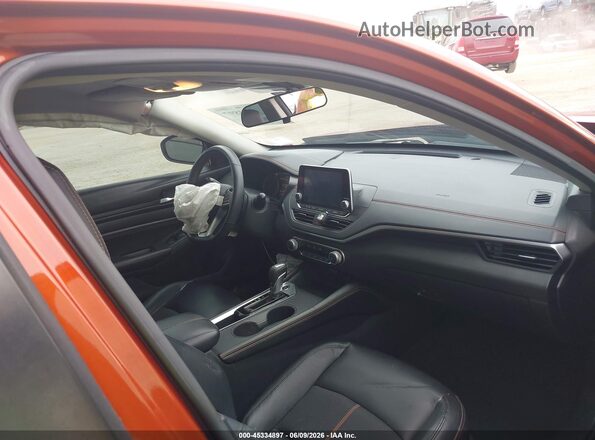 1N4BL4CV3MN405069 2021 NISSAN ALTIMA Orange Widok wnętrza z przodu