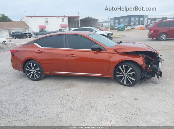 1N4BL4CV3MN405069 2021 NISSAN ALTIMA Orange Widok wnętrza 360 stopni