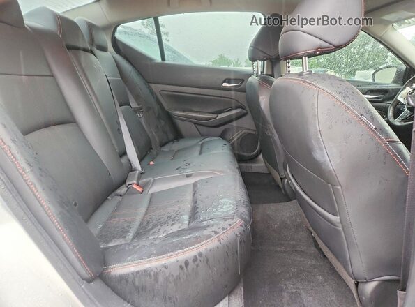 1N4BL4CV3PN405979 2023 NISSAN ALTIMA White Widok tylnych siedzeń