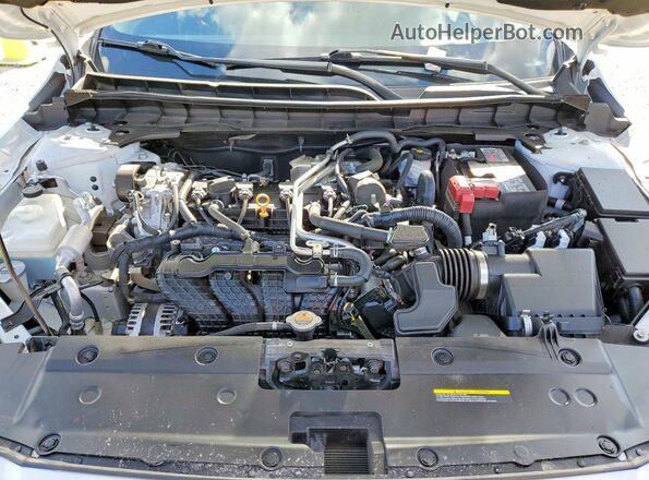 1N4BL4CV3RN355989 2024 NISSAN ALTIMA White Rear interior view