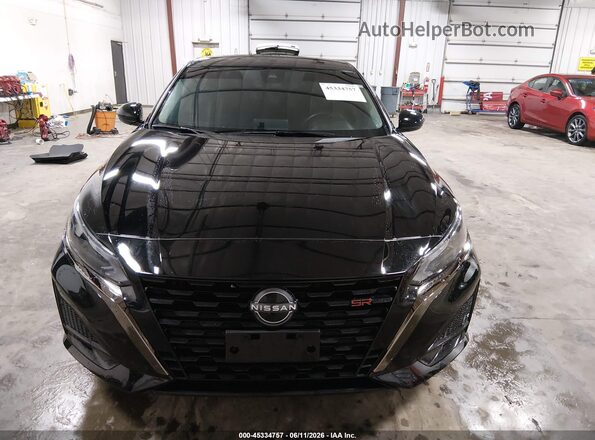 1N4BL4CV3RN413096 2024 NISSAN ALTIMA Black უკანა სალონის ხედი
