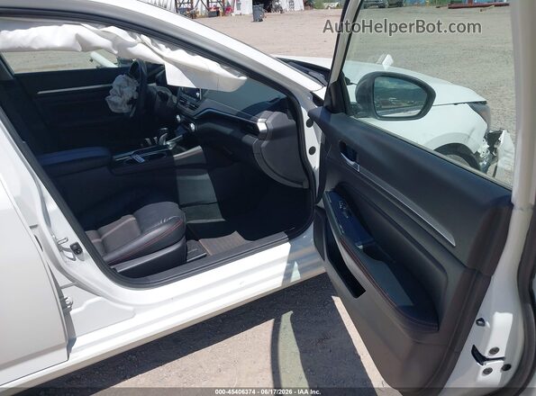 1N4BL4CV3SN362740 2025 NISSAN ALTIMA White Սալոնի դիմացի տեսք