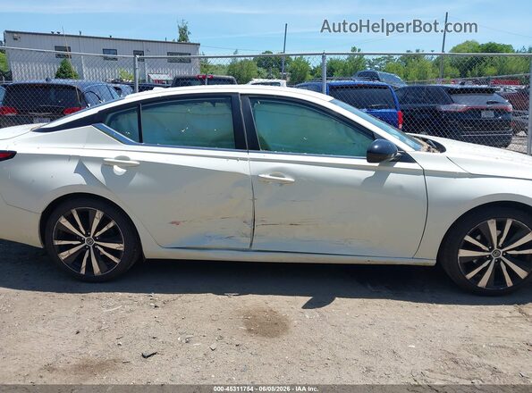1N4BL4CV4KC129400 2019 NISSAN ALTIMA White სალონის 360-გრადუსიანი ხედი