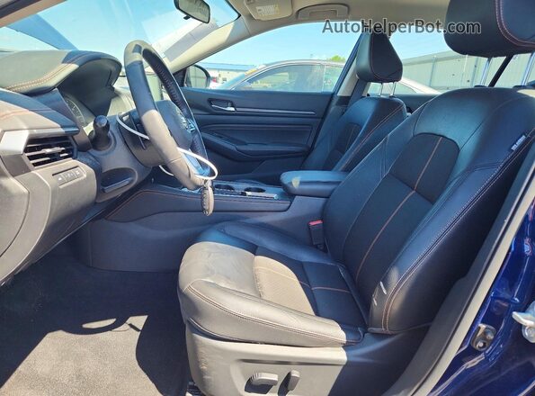 1N4BL4CV4LC274552 2020 NISSAN ALTIMA Blue Front interior view