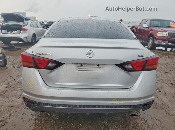 1N4BL4CV4MN371997 2021 NISSAN ALTIMA Silver უკანა ხედი