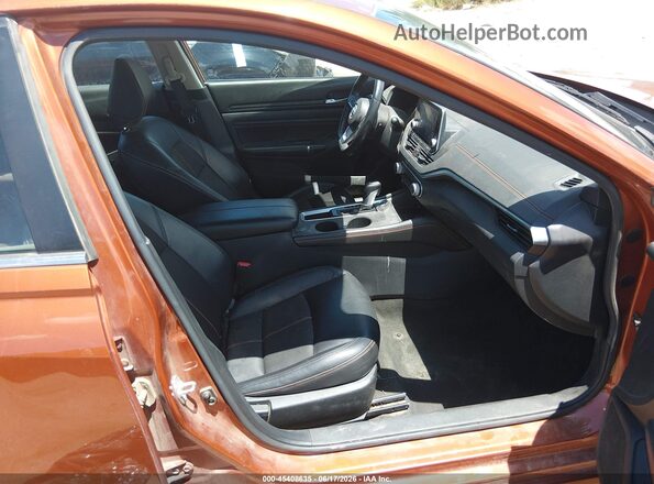 1N4BL4CV4NN349581 2022 NISSAN ALTIMA Orange წინა სალონის ხედი