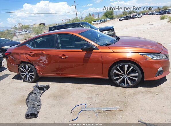 1N4BL4CV4NN349581 2022 NISSAN ALTIMA Orange ხელსაწყოთა პანელის ხედი