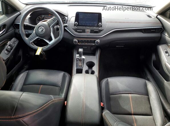 1N4BL4CV4NN354635 2022 NISSAN ALTIMA Black Dashboard view