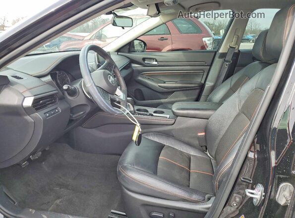1N4BL4CV4NN354635 2022 NISSAN ALTIMA Black Front interior view