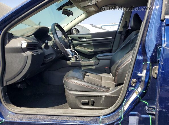1N4BL4CV4RN318062 2024 NISSAN ALTIMA Blue Widok wnętrza z przodu