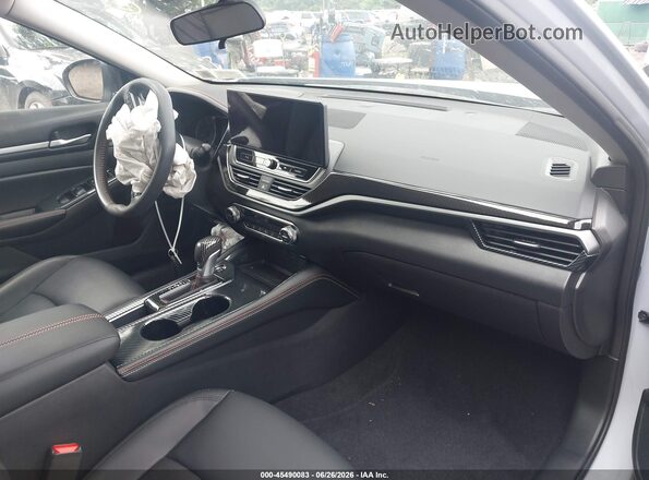 1N4BL4CV4SN300523 2025 NISSAN ALTIMA White წინა სალონის ხედი
