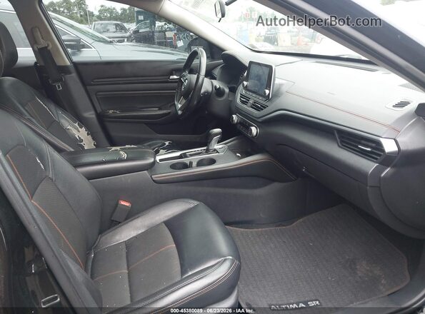 1N4BL4CV5KC125288 2019 NISSAN ALTIMA Black Front interior view