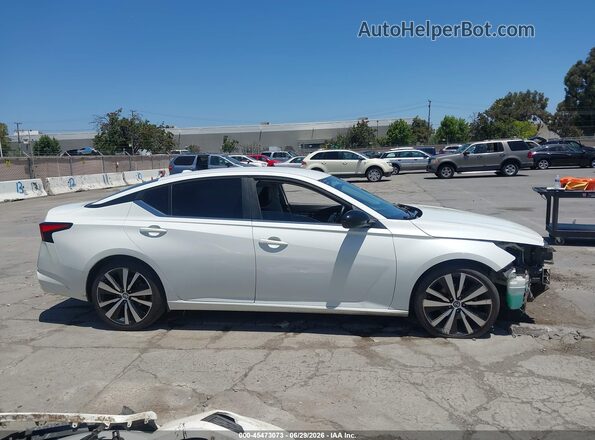 1N4BL4CV5KN314446 2019 NISSAN ALTIMA White Widok wnętrza 360 stopni
