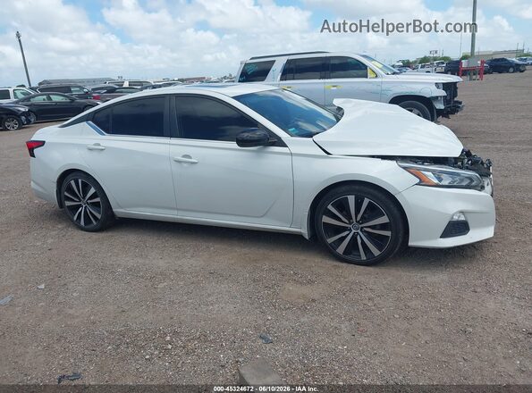 1N4BL4CV5LN310821 2020 NISSAN ALTIMA Белый Панорамный вид салона 360°