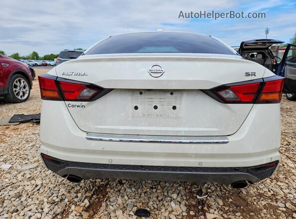 1N4BL4CV5MN376271 2021 NISSAN ALTIMA White Rear view