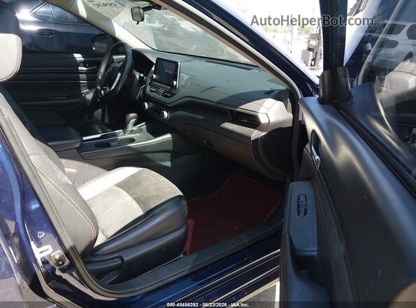 1N4BL4CV5NN360251 2022 NISSAN ALTIMA Blue Widok wnętrza z przodu