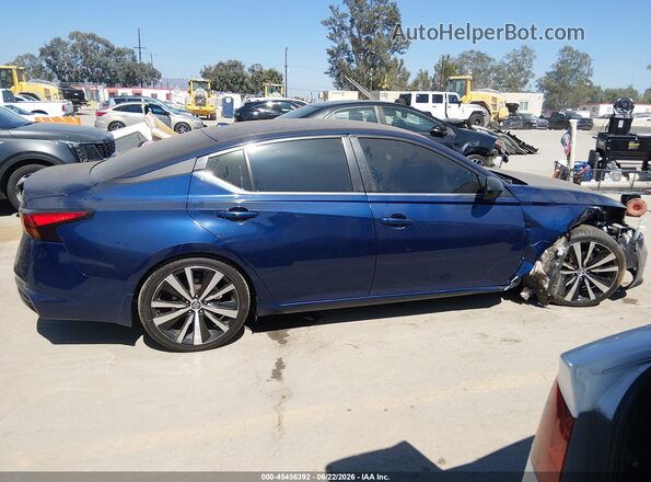 1N4BL4CV5NN360251 2022 NISSAN ALTIMA Blue Widok wnętrza 360 stopni