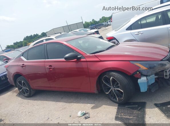1N4BL4CV5PN385282 2023 NISSAN ALTIMA Бордовый Вид задней части салона