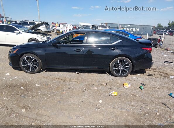 1N4BL4CV5RN348820 2024 NISSAN ALTIMA Black Սալոնի 360 աստիճան տեսք