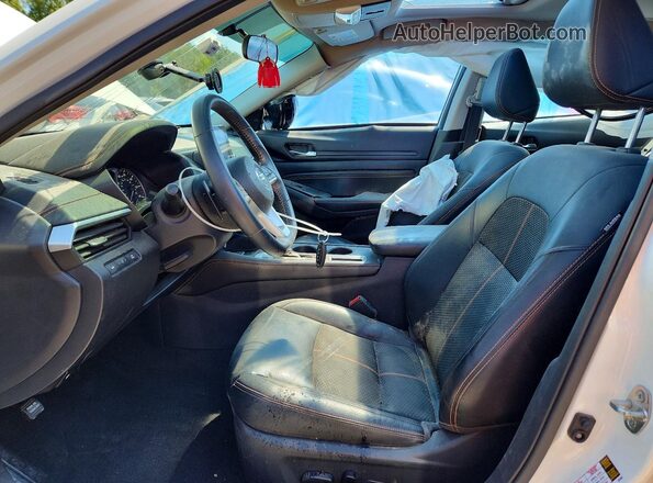 1N4BL4CV6KC103011 2019 NISSAN ALTIMA White წინა სალონის ხედი