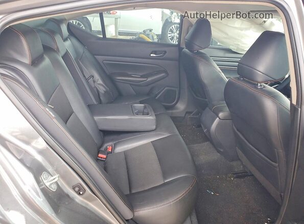 1N4BL4CV6KC154234 2019 NISSAN ALTIMA Gray Rear seats view