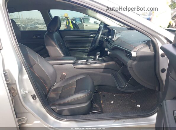 1N4BL4CV6KC177531 2019 NISSAN ALTIMA Silver წინა სალონის ხედი