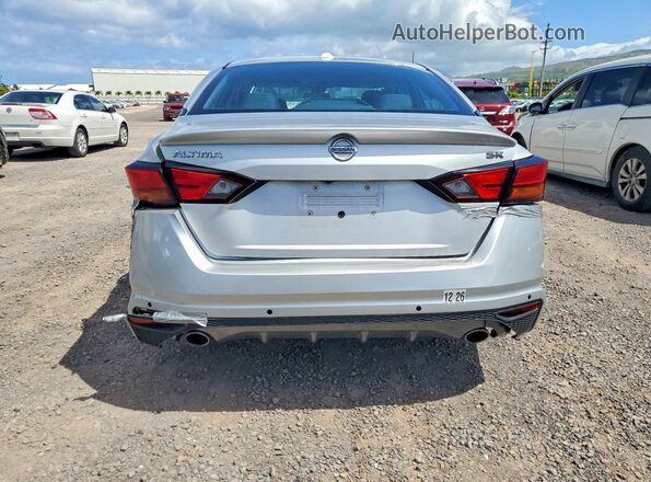 1N4BL4CV6LC165588 2020 NISSAN ALTIMA Silver Widok z tyłu