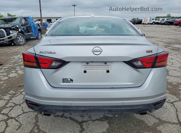 1N4BL4CV6RN337390 2024 NISSAN ALTIMA Gray Rear view