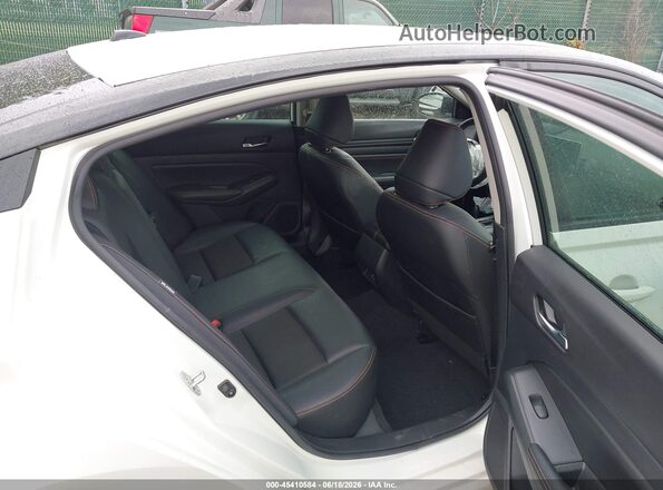 1N4BL4CV7LC278174 2020 NISSAN ALTIMA White VIN կոդի պիտակի տեսք