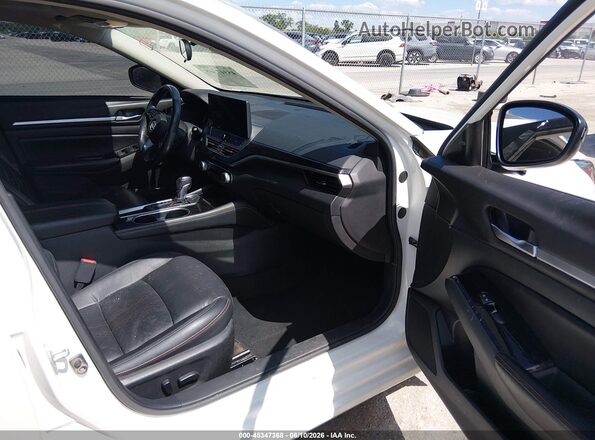 1N4BL4CV7RN307556 2024 NISSAN ALTIMA White Vista interior delantera