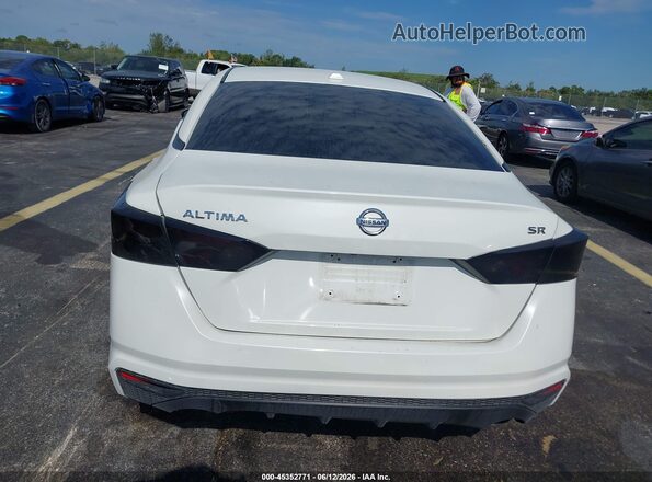 1N4BL4CV8KC153277 2019 NISSAN ALTIMA White 