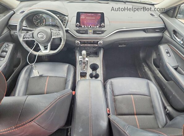 1N4BL4CV8LC145052 2020 NISSAN ALTIMA Silver Widok deski rozdzielczej