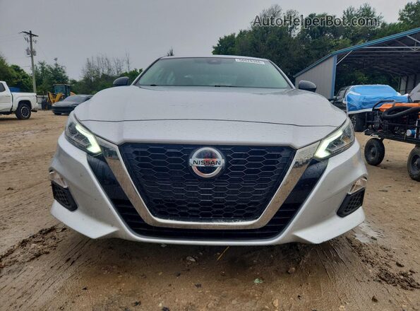 1N4BL4CV8LC145052 2020 NISSAN ALTIMA Silver Widok z przodu