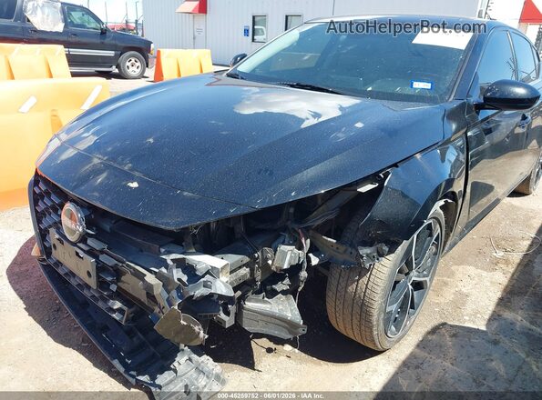 1N4BL4CV8RN347418 2024 NISSAN ALTIMA Черный Вид спереди