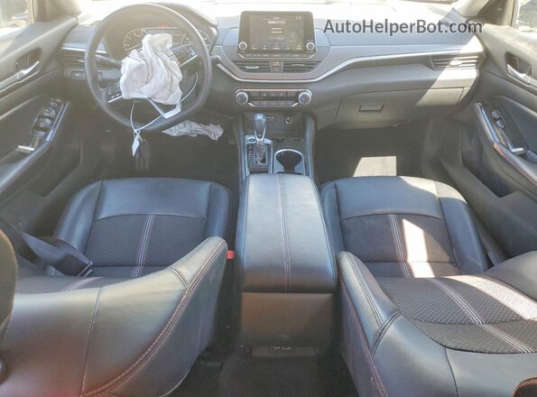 1N4BL4CV8SN336814 2025 NISSAN ALTIMA Белый Вид панели приборов