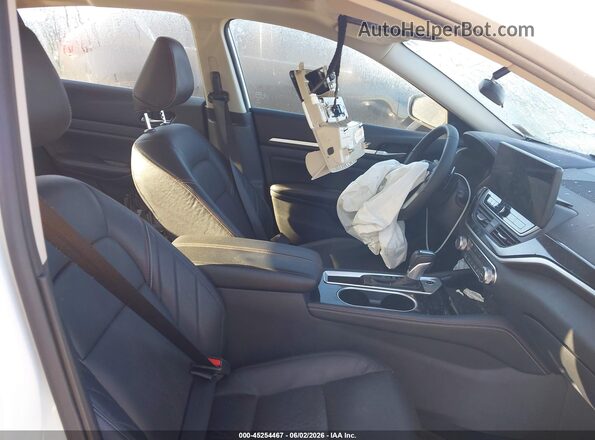 1N4BL4CV8SN416873 2025 NISSAN ALTIMA White Vista interior delantera