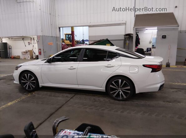 1N4BL4CV9MN344908 2021 NISSAN ALTIMA White სალონის 360-გრადუსიანი ხედი