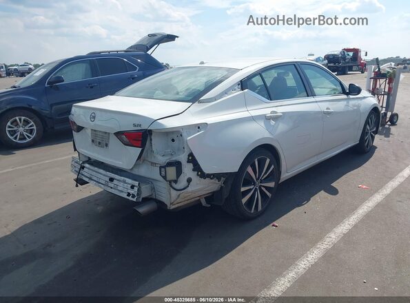 1N4BL4CV9NN340858 2022 NISSAN ALTIMA Белый Задняя правая четверть