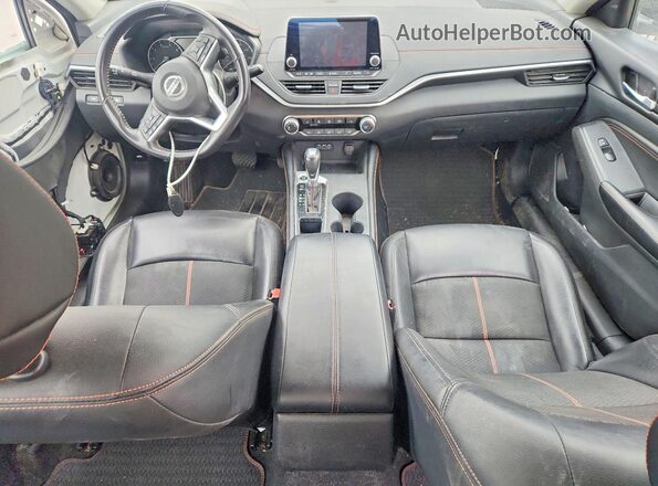 1N4BL4CV9NN413209 2022 NISSAN ALTIMA White Առջևի վահանակի տեսք