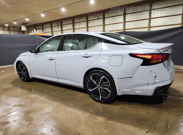 1N4BL4CV9PN365505 2023 NISSAN ALTIMA Gray Vista interior de 360 grados