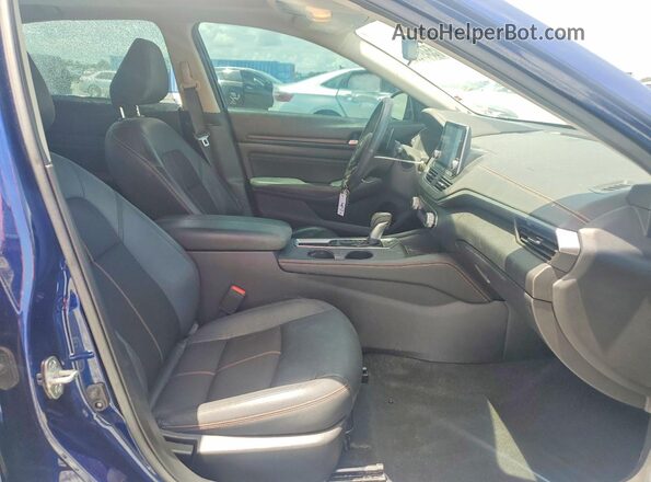 1N4BL4CVXMN349065 2021 NISSAN ALTIMA Blue Front interior view