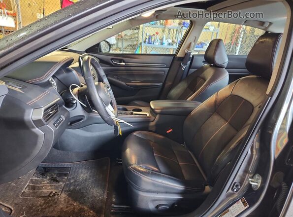 1N4BL4CVXMN417185 2021 NISSAN ALTIMA Black Вид салону спереду