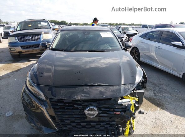 1N4BL4CVXPN335381 2023 NISSAN ALTIMA Black Widok wnętrza z tyłu