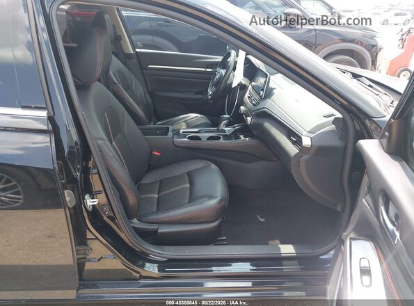 1N4BL4CVXPN358384 2023 NISSAN ALTIMA Black Вид салону спереду